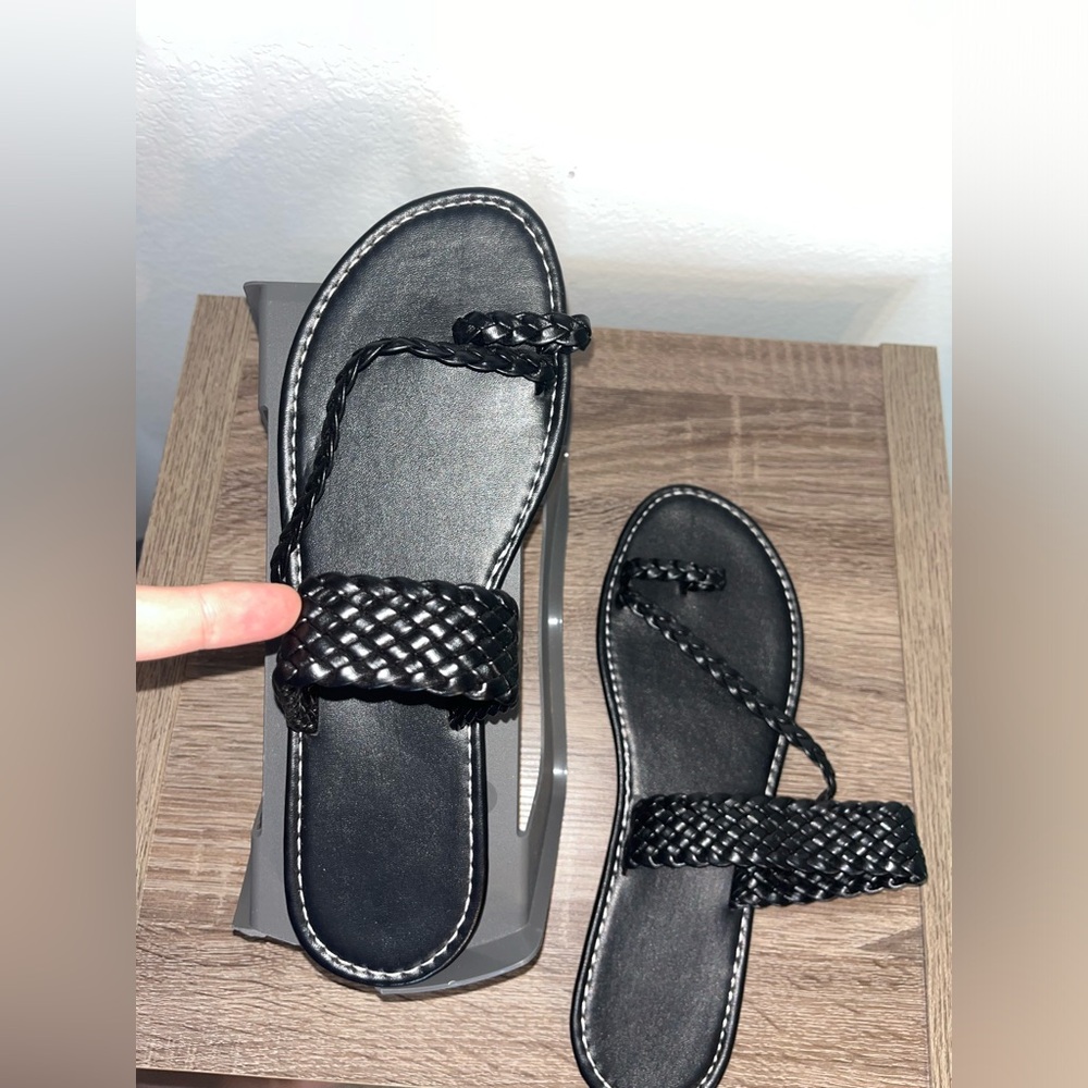 Unbranded Woven Braided Straps With Open Toe Black Slip-On Sandals Sz 42EU /10.5